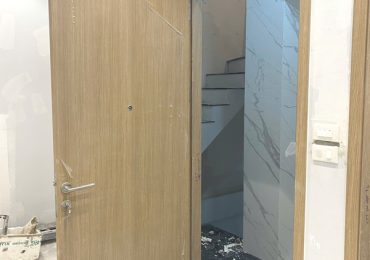 Lắp cửa composite Galaxy cho số 63, ngõ 158 Ngọc Hà, Ba Đình, Hà Nội