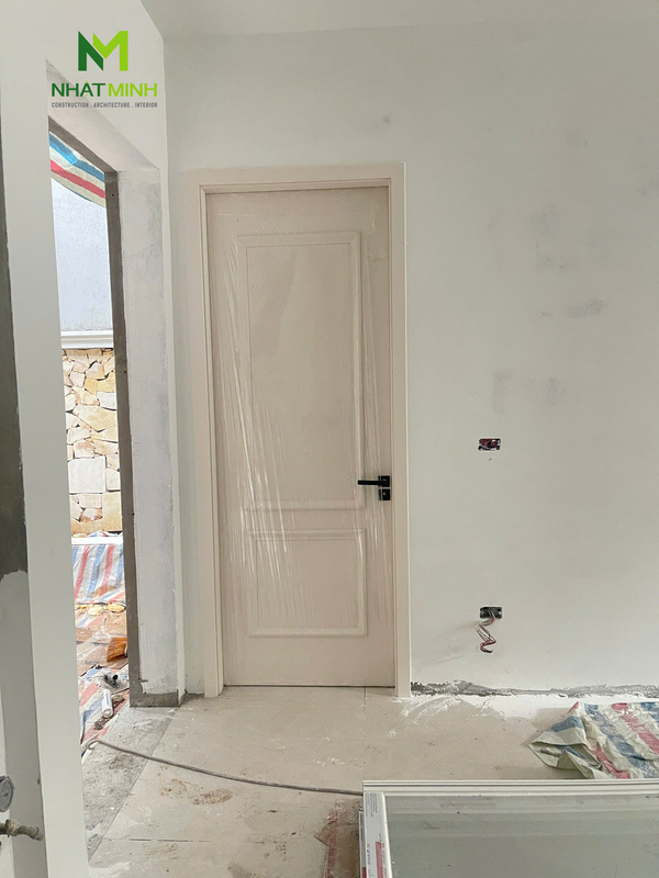 Lắp cửa thép vân gỗ Galaxy & cửa composite HaruHome cho biệt thự Kim Giang, Hà Nội