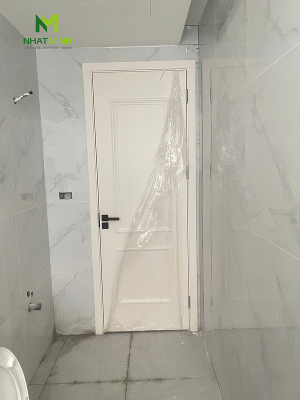 Lắp cửa thép vân gỗ Galaxy & cửa composite HaruHome cho biệt thự Kim Giang, Hà Nội