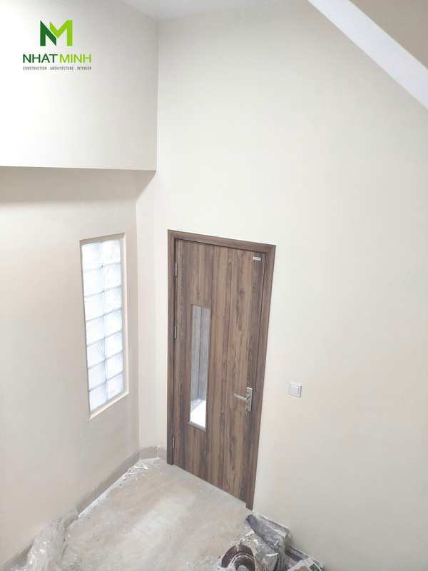 Lắp cửa gỗ nhựa HaruHome cho chung cư mini số 42E, ngõ 91 Tam Khương, Hà Nội
