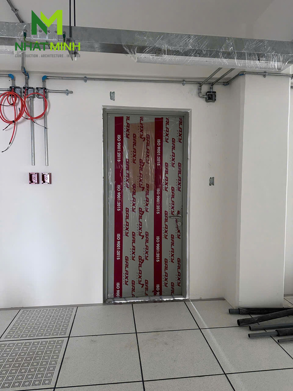 Lắp cửa thép chống cháy EI120 Galaxy cho Kho dầu khí hóa lỏng