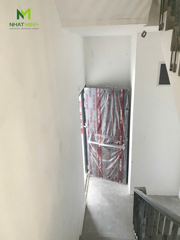 Lắp cửa thép chống cháy EI60 Galaxy cho tòa nhà văn phòng 142 Giảng Võ, Ba Đình, Hà Nội