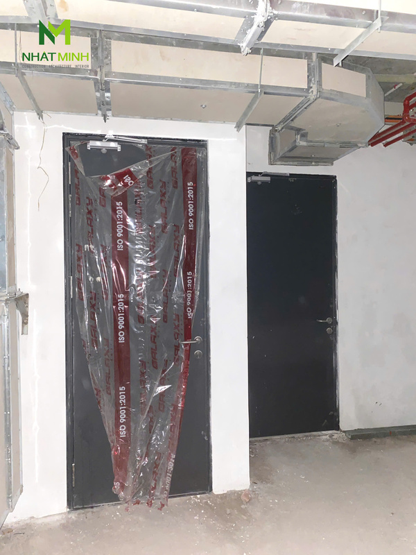 Lắp cửa thép chống cháy EI60 Galaxy cho tòa nhà văn phòng 142 Giảng Võ, Ba Đình, Hà Nội