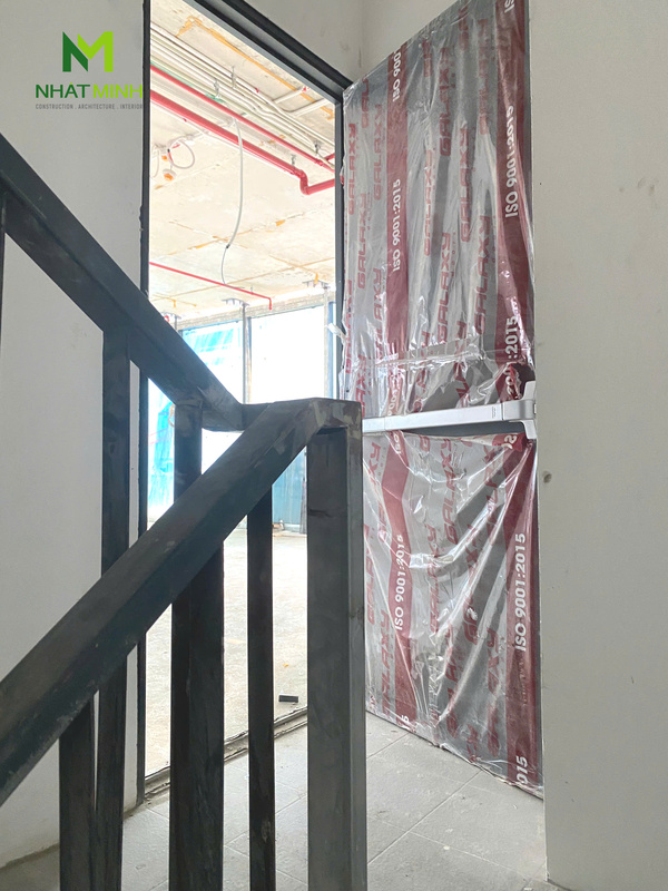 Lắp cửa thép chống cháy EI60 Galaxy cho tòa nhà văn phòng 142 Giảng Võ, Ba Đình, Hà Nội