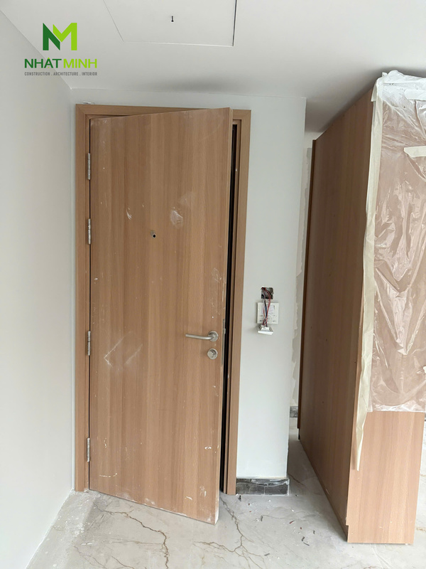 Lắp cửa gỗ chống cháy EI60 cho khách sạn Hồng Ngọc, Hà Nội