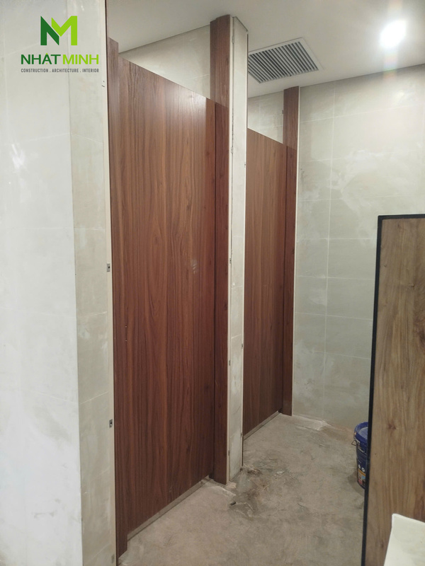 Lắp cửa nhựa composite HaruHome và cửa thép vân gỗ Galaxy cho Đồng Chanh Villas (Hòa Bình)