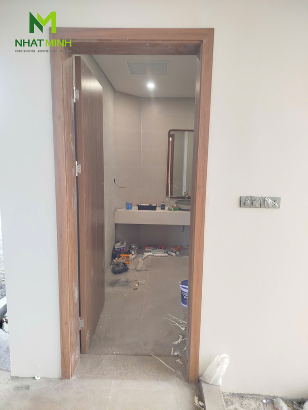 Lắp cửa nhựa composite HaruHome và cửa thép vân gỗ Galaxy cho Đồng Chanh Villas (Hòa Bình)