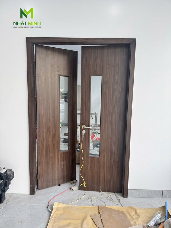 Lắp cửa nhựa composite HaruHome cho Bệnh viện Mắt kỹ thuật cao Hà Nội - Thái Nguyên