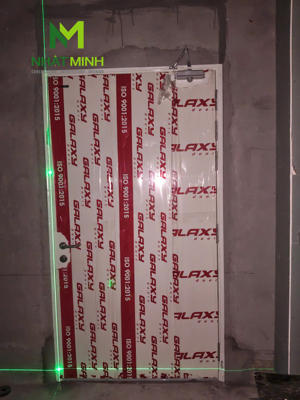 Lắp cửa thép chống cháy EI60 & cửa kính chống cháy EI60 cho khách sạn tại Quảng Ninh