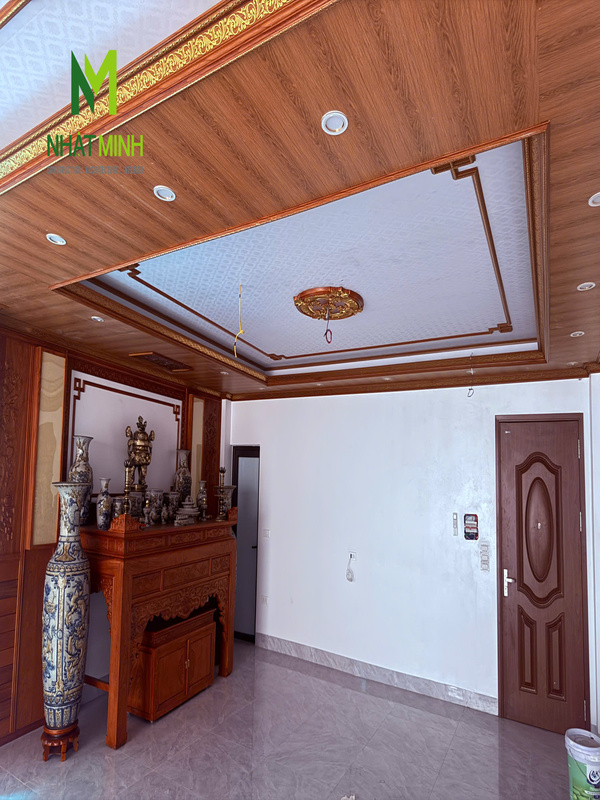 Lắp cửa thép vân gỗ, cửa thép chống cháy chung cư ngõ 89 Lê Đức Thọ