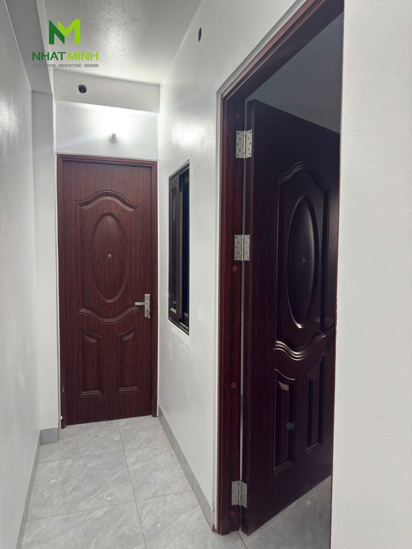 Lắp cửa thép vân gỗ, cửa thép chống cháy chung cư ngõ 89 Lê Đức Thọ