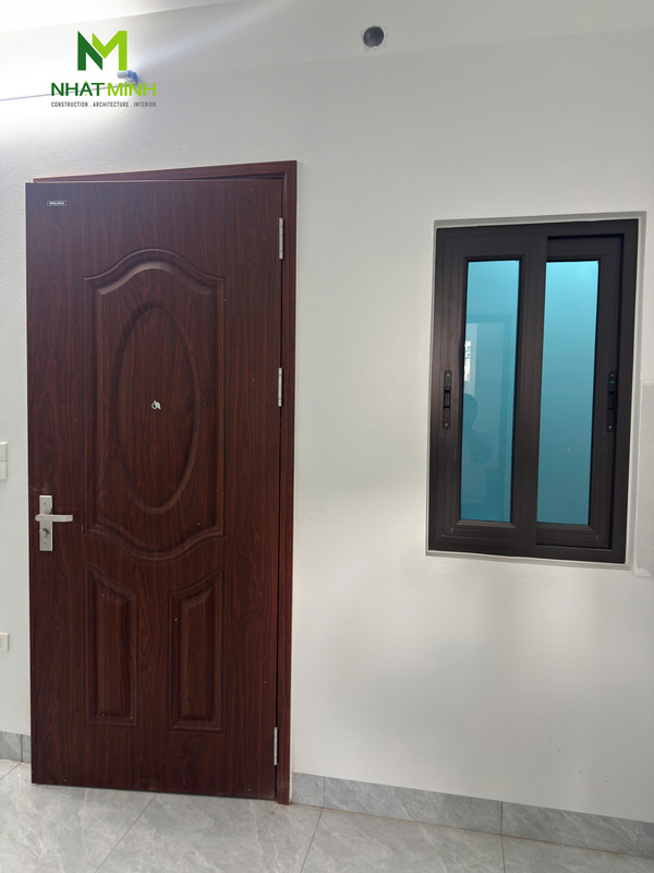 Lắp cửa thép vân gỗ, cửa thép chống cháy chung cư ngõ 89 Lê Đức Thọ