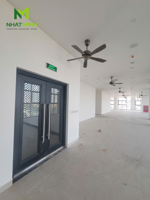 Lắp cửa và vách kính chống cháy EI60 Galaxy cho chung cư Hesco, Hà Nội