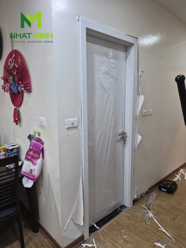 Lắp cửa nhựa composite HaruHome chung cư Goldsilk Hà Nội